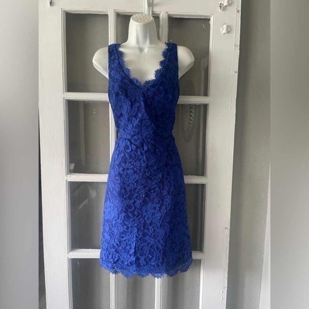 Monique Lhuillier Royal Blue Lace Midi Dress